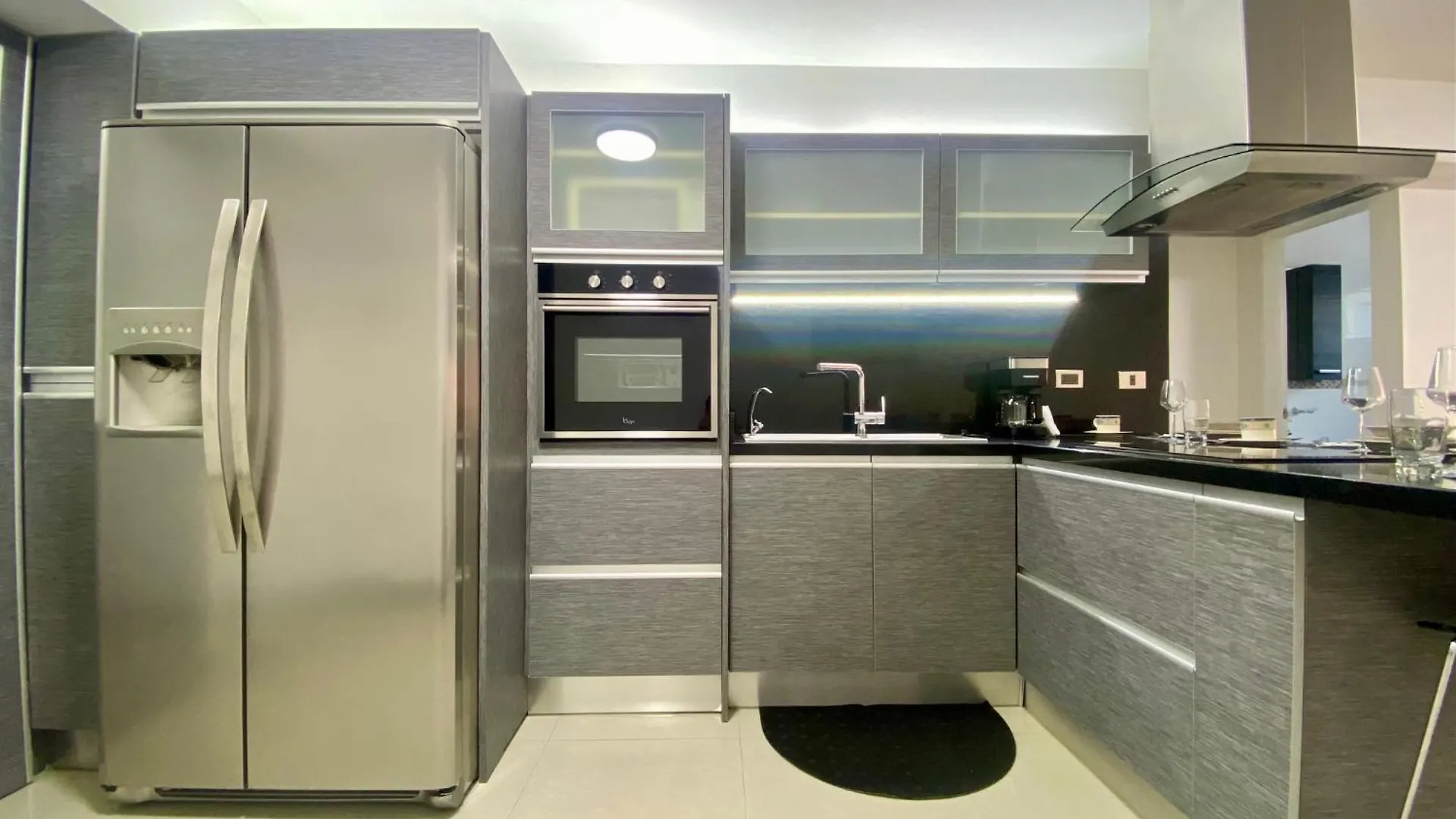 Apartment Super Stay In Caracas With 2 Rooms Pet Friendly