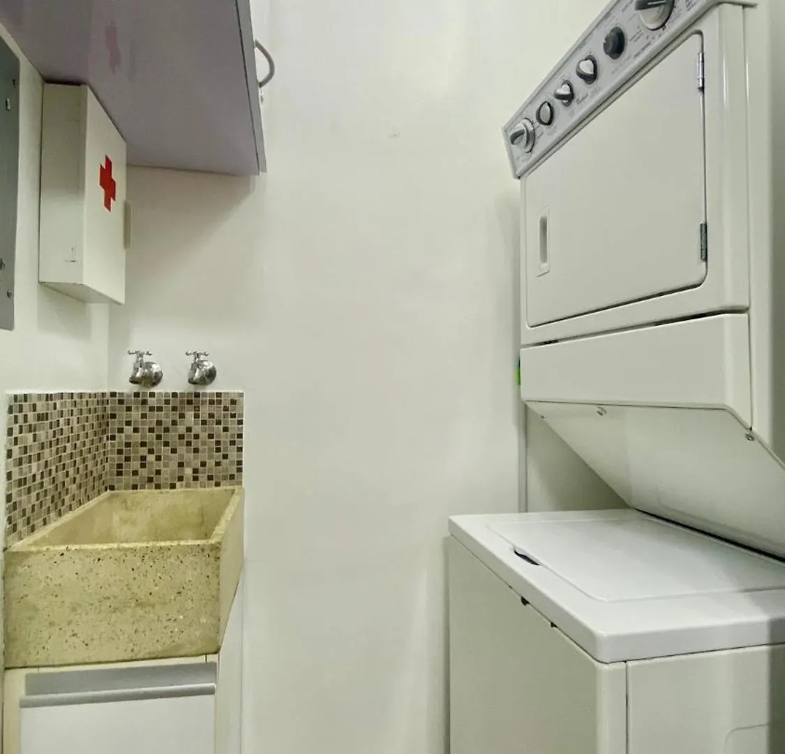 Super Stay In Caracas With 2 Rooms Pet Friendly Apartment