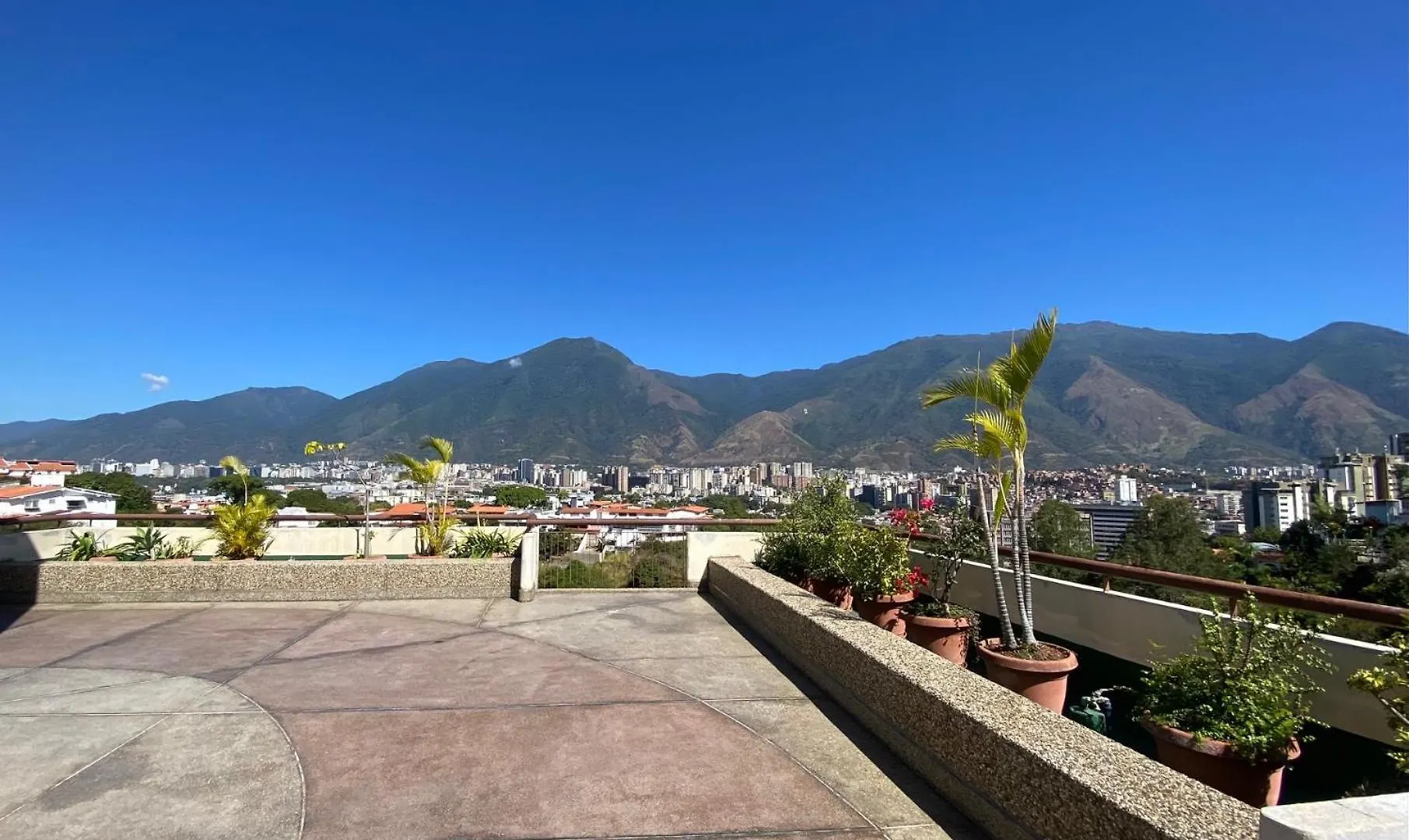 Apartment Super Stay In Caracas With 2 Rooms Pet Friendly Venezuela